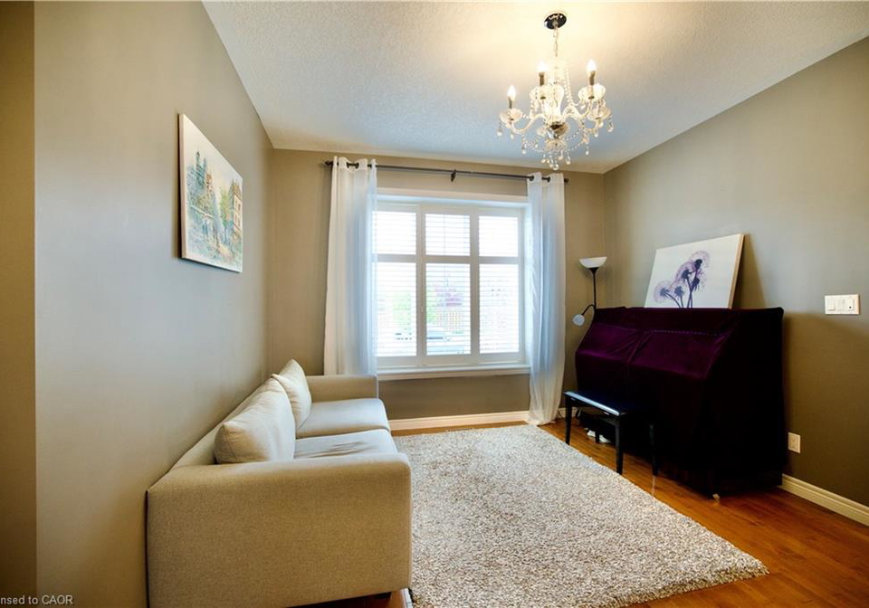 704-zurich-drive-waterloo-ontario-40830616
