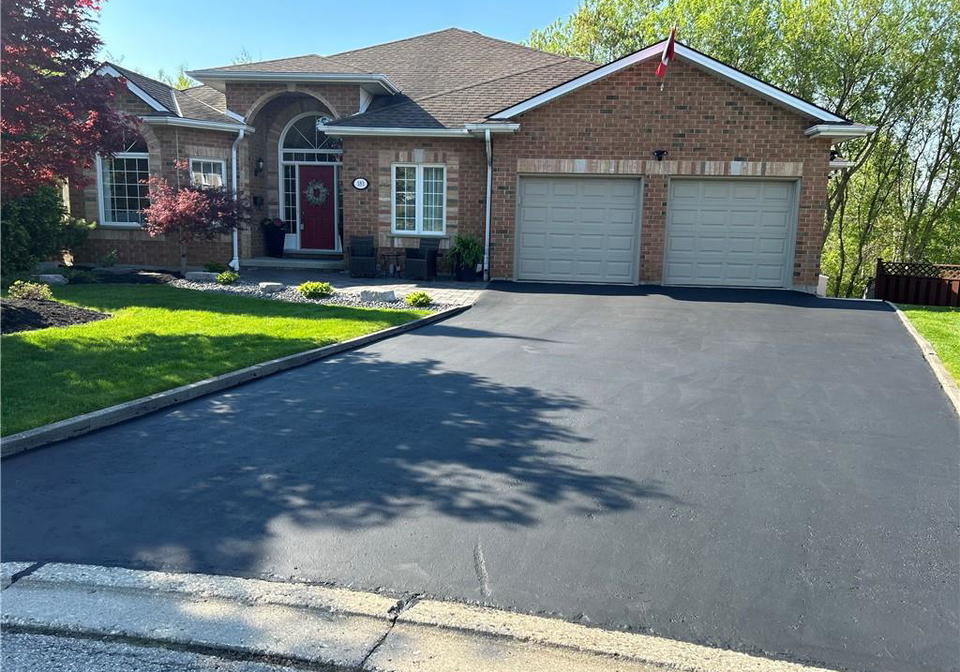 183-taylor-avenue-a-cambridge-ontario-40830630
