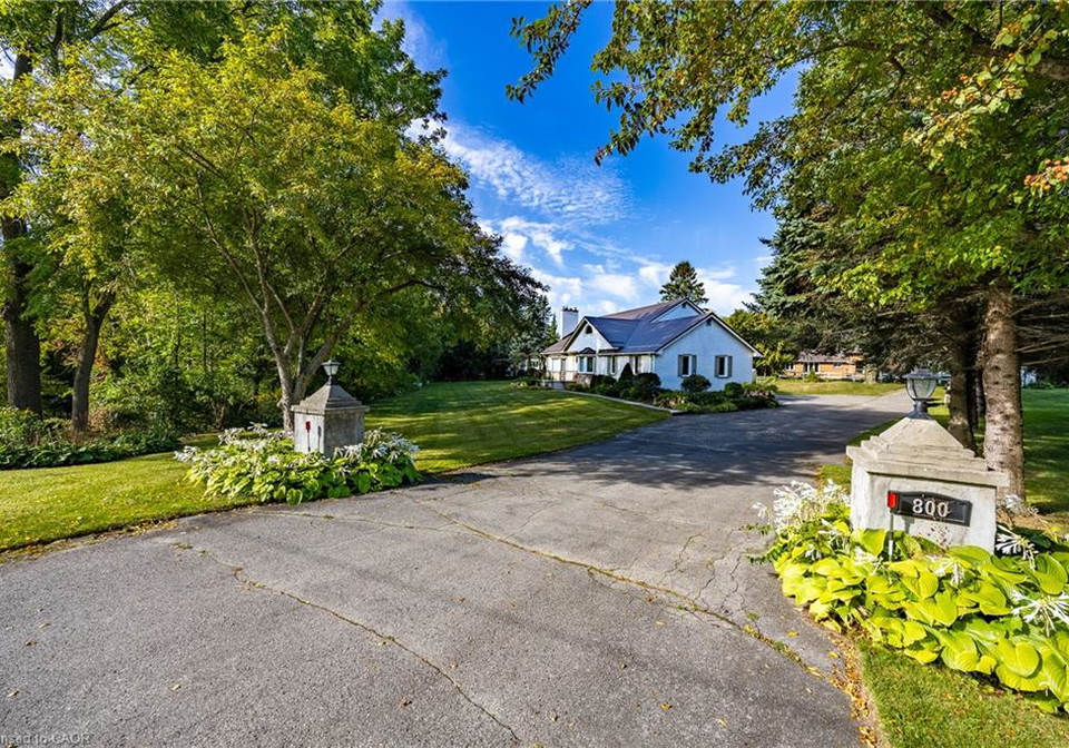 800-norfolk-street-n-simcoe-ontario-40830652