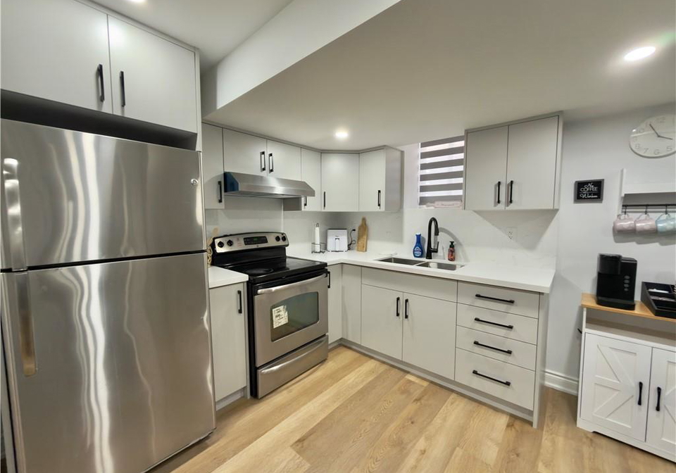 8849-dogwood-crescent-niagara-falls-ontario-40830662