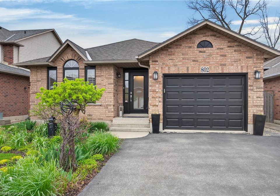 802-upper-horning-road-hamilton-ontario-40830667