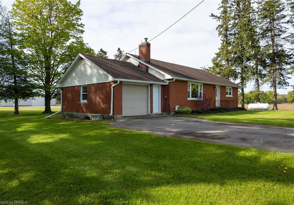 522-ellis-avenue-brantford-ontario-40830693