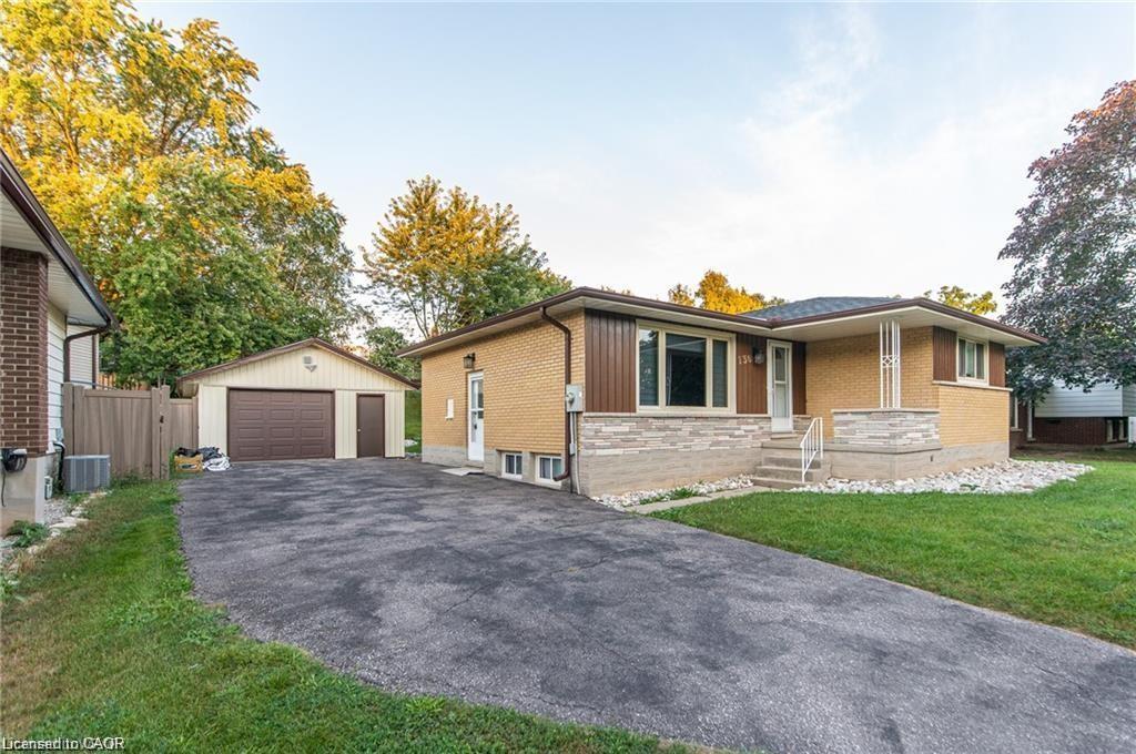 136-macgregor-crescent-waterloo-ontario-40830695