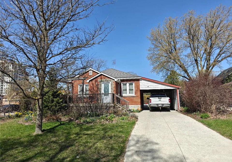 18-dunbar-road-s-waterloo-ontario-40830762