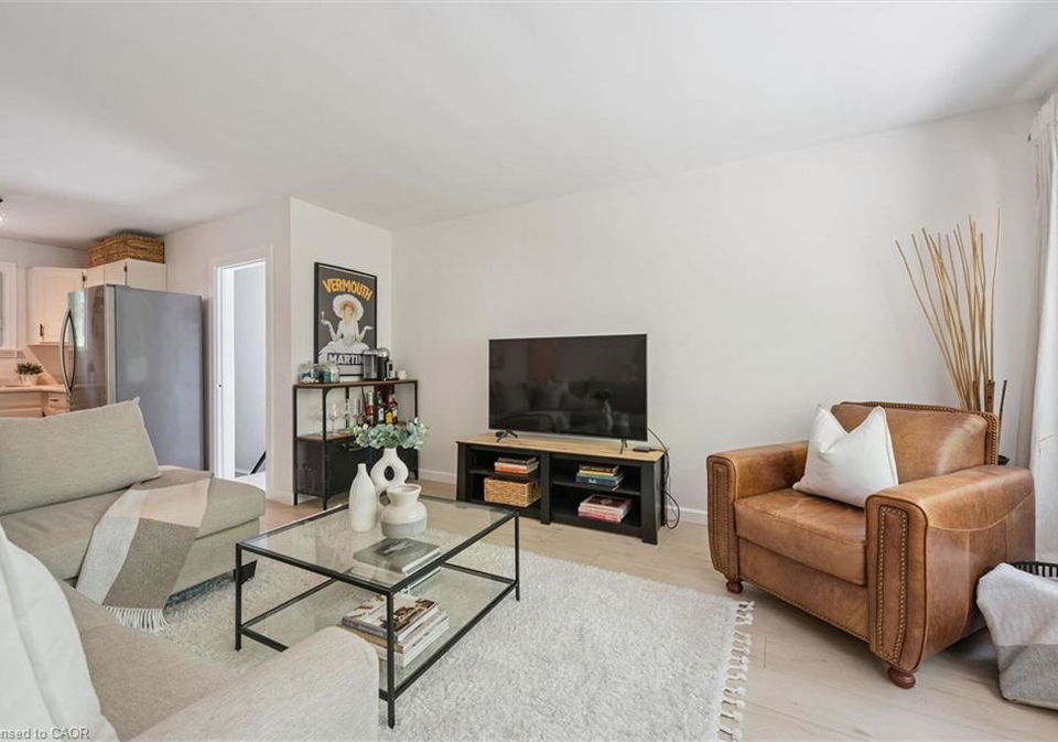 98-chelsea-road-kitchener-ontario-40830763