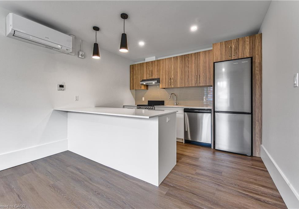 28-main-street-cambridge-ontario-40830777