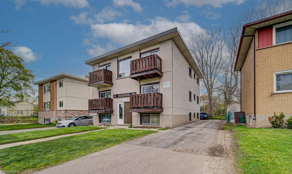 16-southdale-avenue-kitchener-ontario-40830778