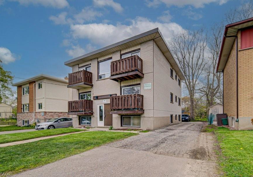16-southdale-avenue-kitchener-ontario-40830778