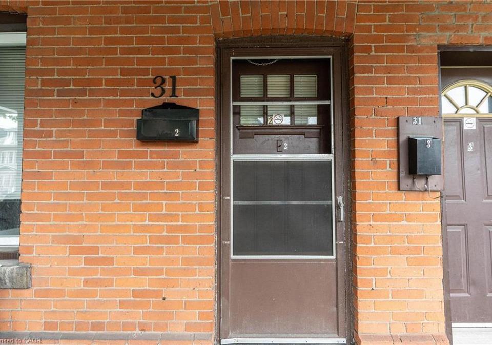 31-spadina-avenue-hamilton-ontario-40830801