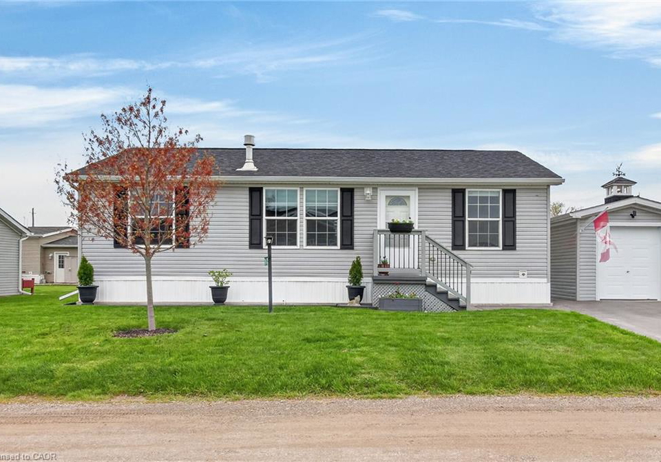 19-silver-aspen-drive-nanticoke-ontario-40830810