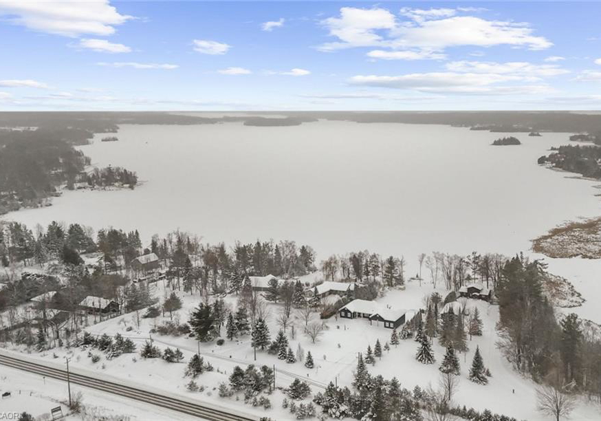 2667-mary-nichols-road-lakefield-ontario-40830826