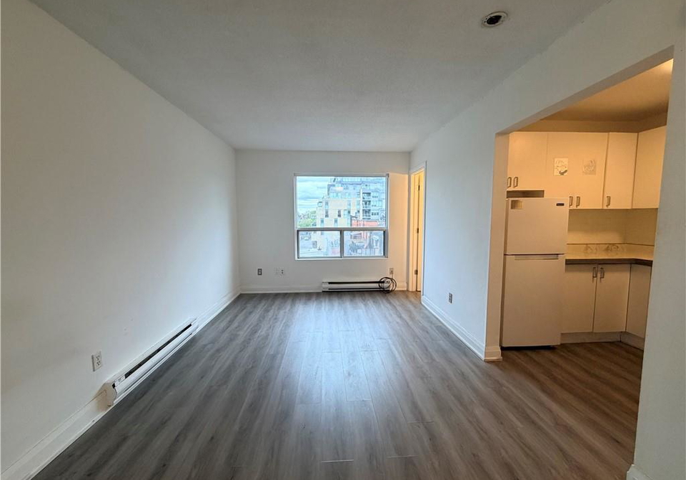 102-greensides-avenue-toronto-ontario-40830861