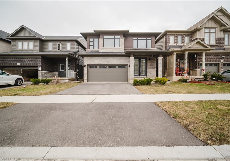 19-mclaren-avenue-brantford-ontario-40830866