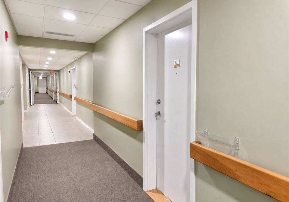 46-canterbury-street-ingersoll-ontario-40830875