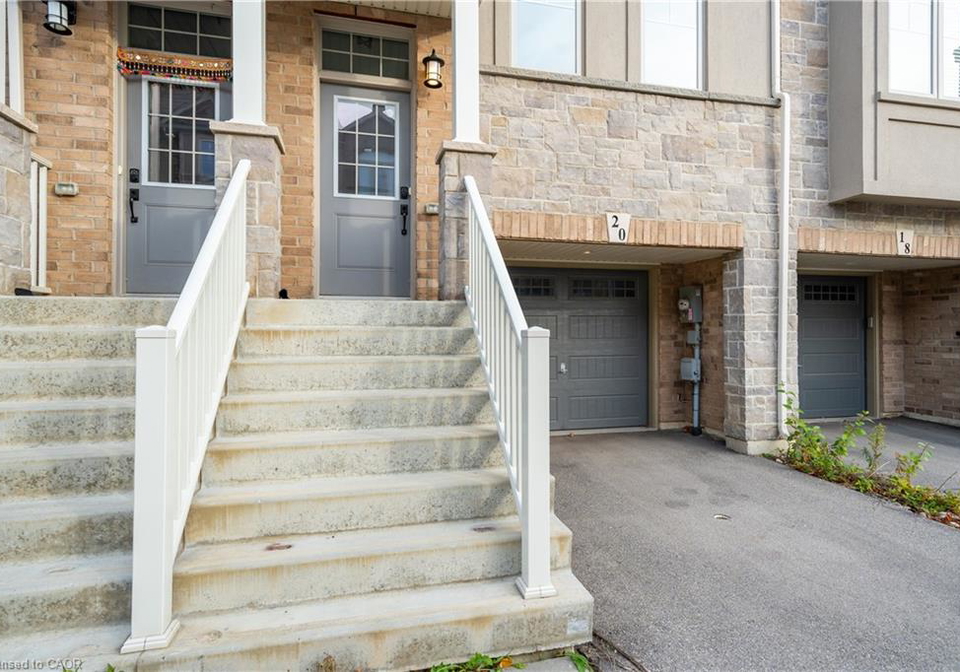 20-marr-lane-n-ancaster-ontario-40830899
