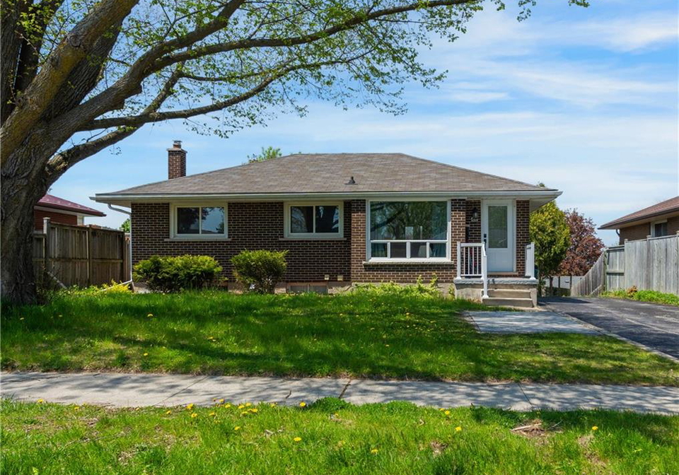 100-lauris-avenue-cambridge-ontario-40830920