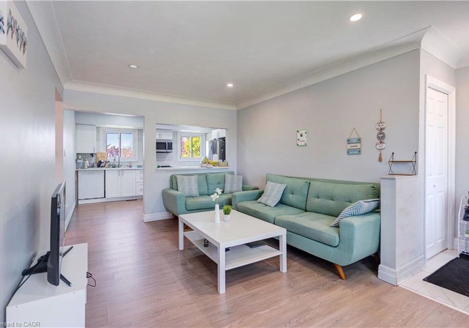 100-lauris-avenue-cambridge-ontario-40830920