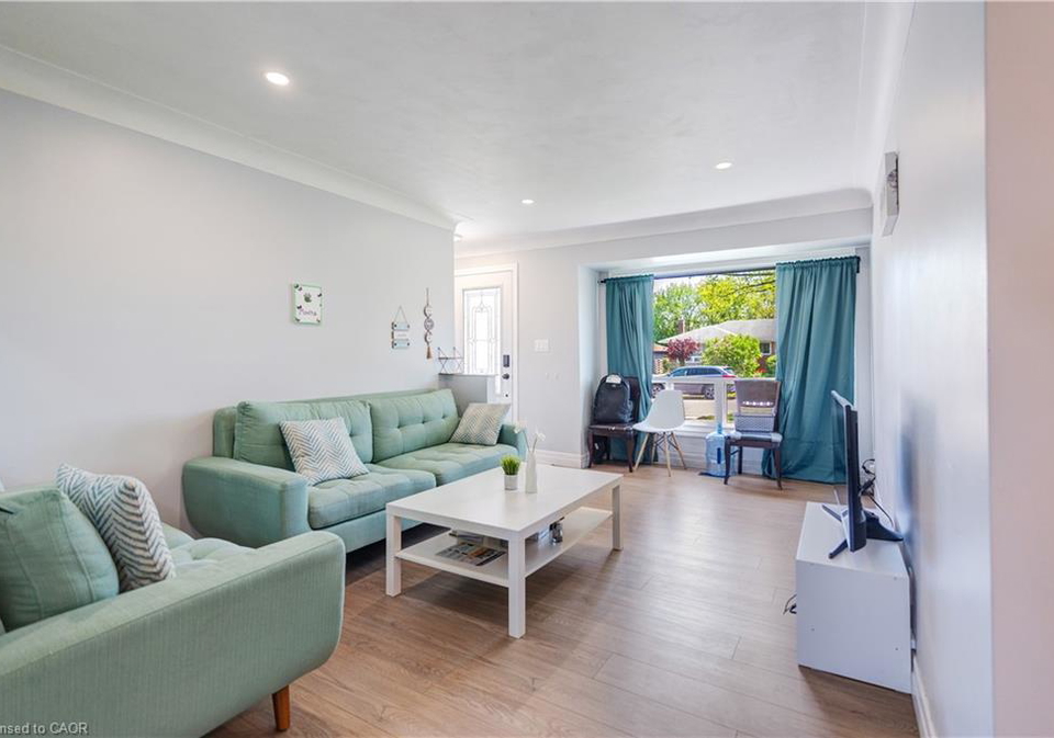 100-lauris-avenue-cambridge-ontario-40830920