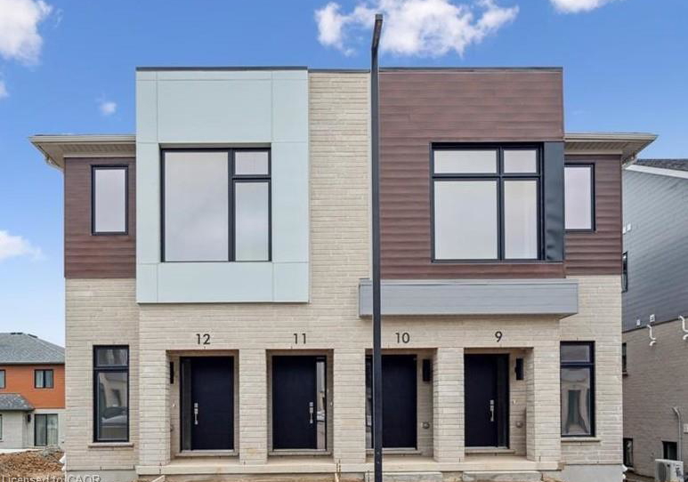 15-stauffer-woods-trail-kitchener-ontario-40830934