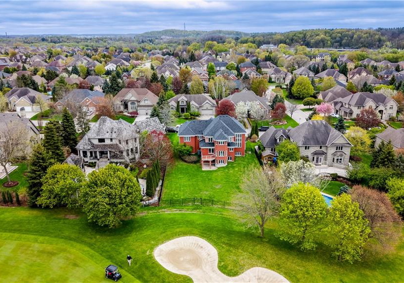 38-deer-ridge-crescent-kitchener-ontario-40830959