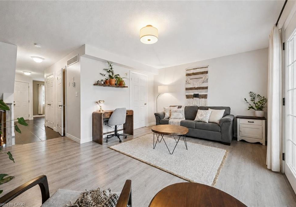 634-woodlawn-road-e-guelph-ontario-40830961