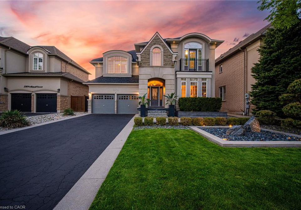 3305-mistwell-crescent-oakville-ontario-40830967