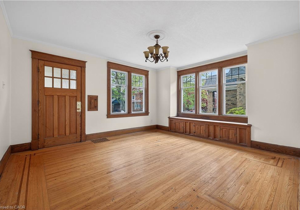 48-stirling-avenue-n-kitchener-ontario-40830984