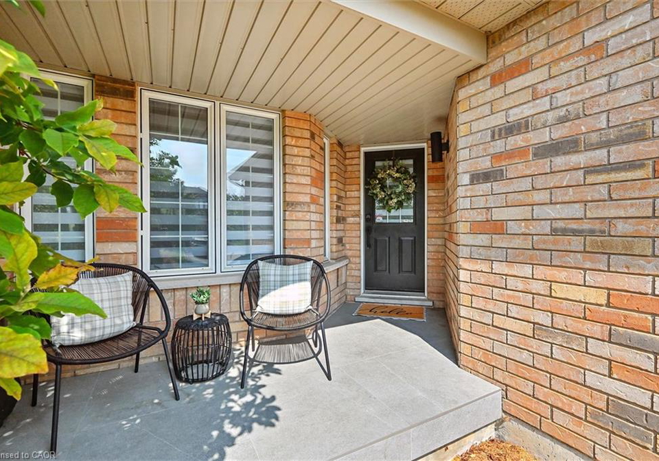 17-fenwick-place-waterdown-ontario-40830994