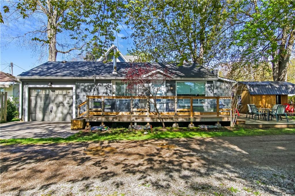 4-tyler-street-turkey-point-ontario-40831000