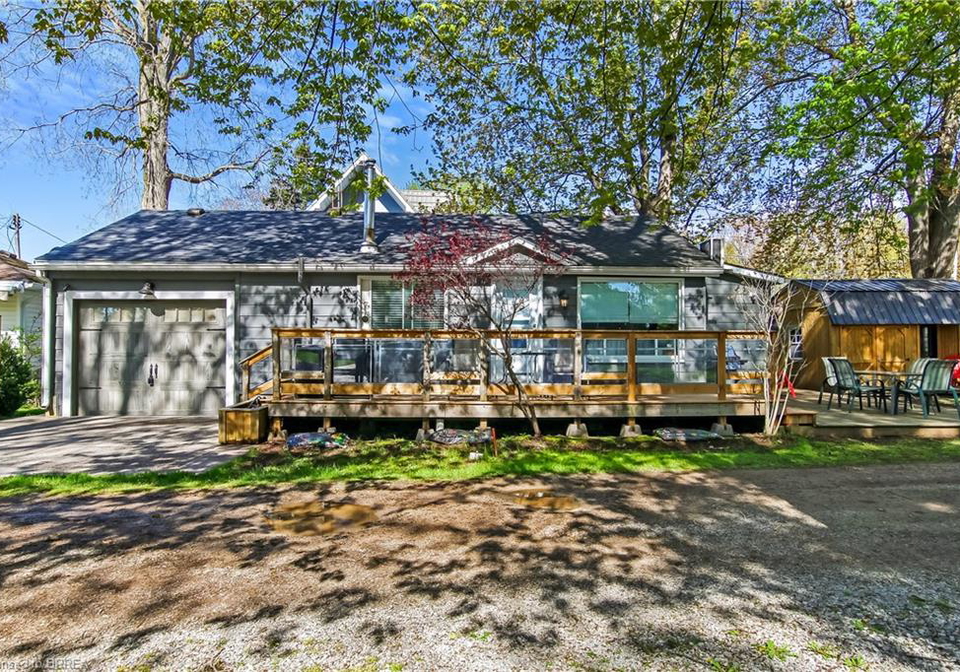 4-tyler-street-turkey-point-ontario-40831000