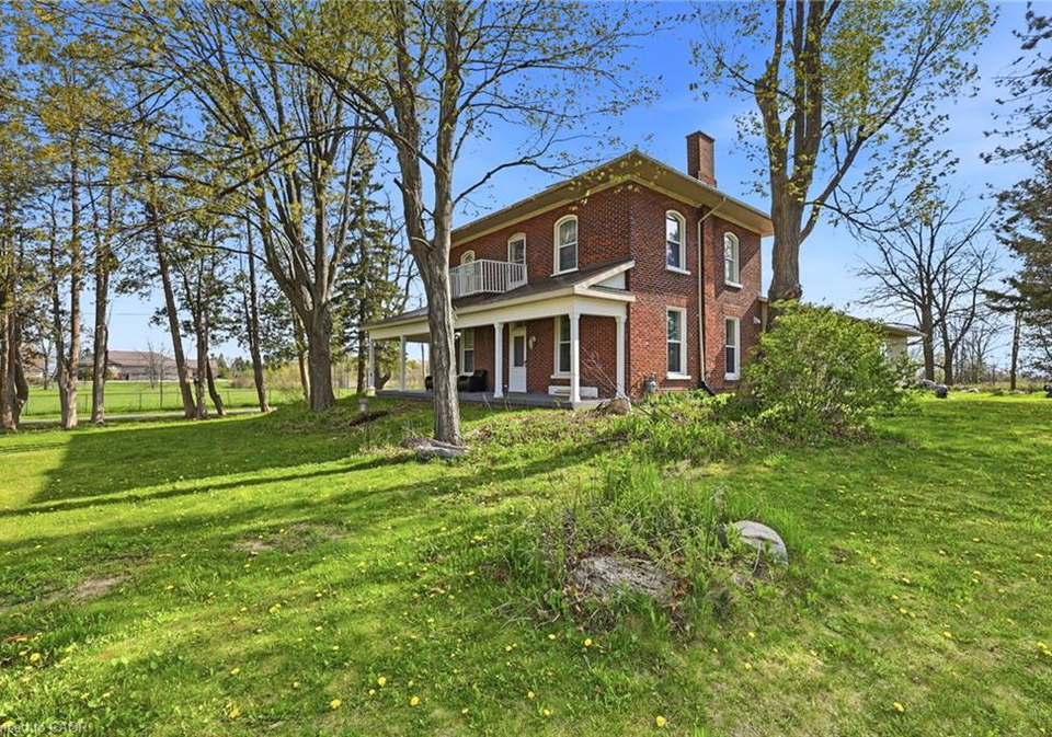 1133-brealey-drive-peterborough-ontario-40831001
