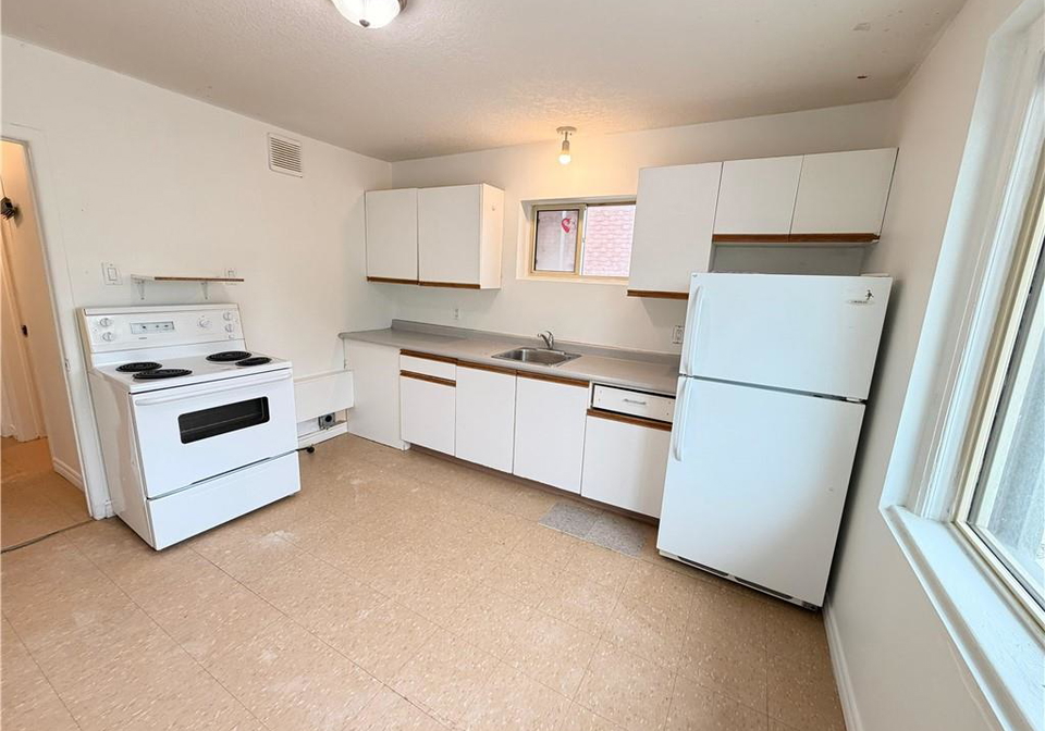124-king-street-n-waterloo-ontario-40831014