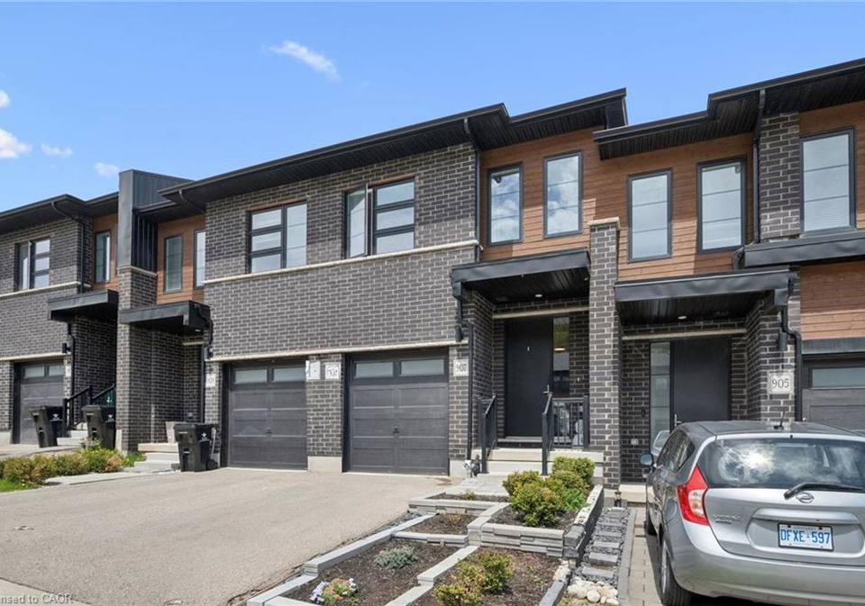 907-robert-ferrie-drive-kitchener-ontario-40831016