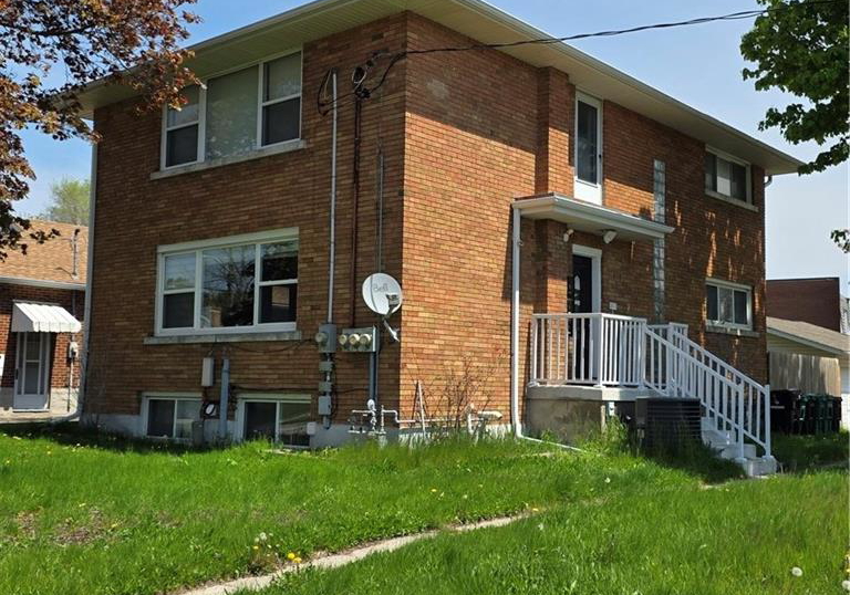 112-heiman-street-kitchener-ontario-40831030