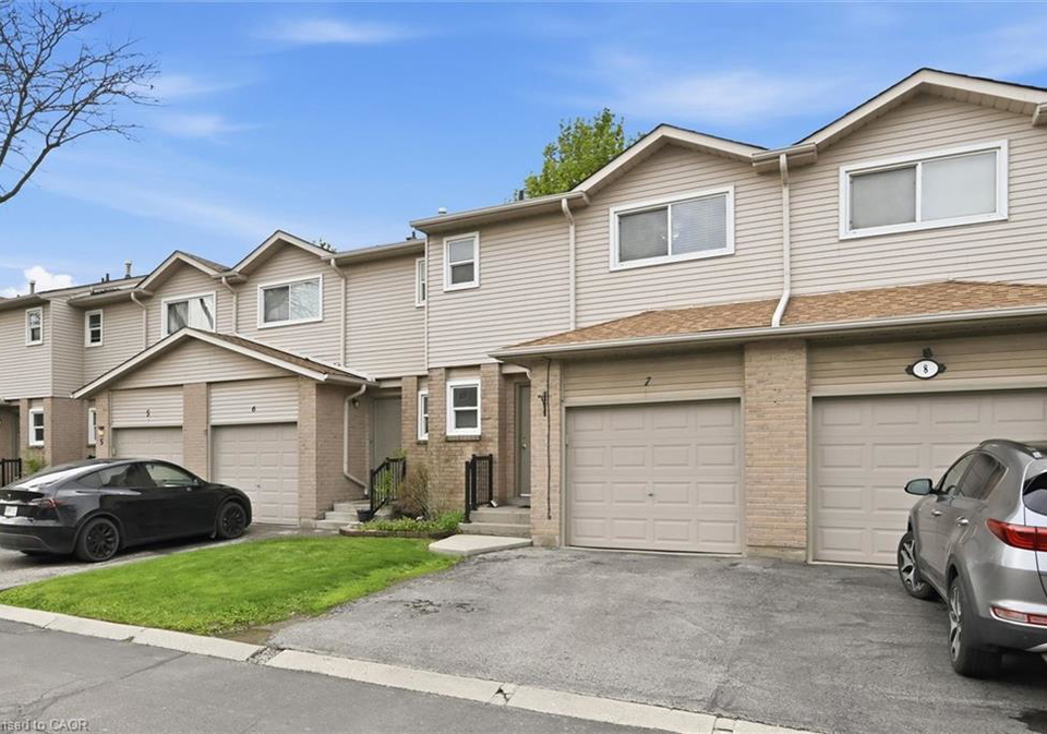 15-derby-street-hamilton-ontario-40831055