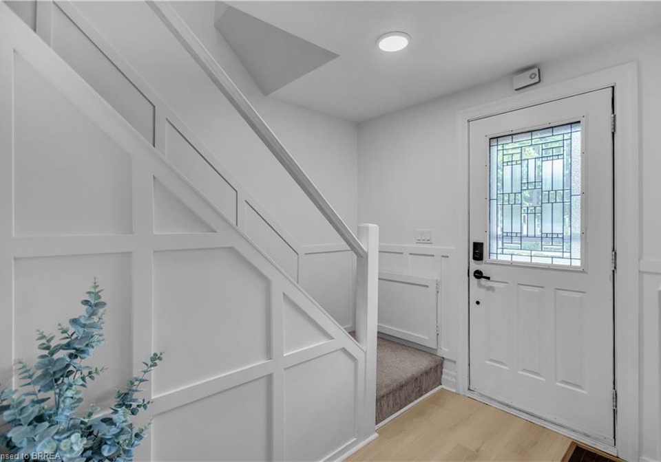9-aylmer-street-brantford-ontario-40831071