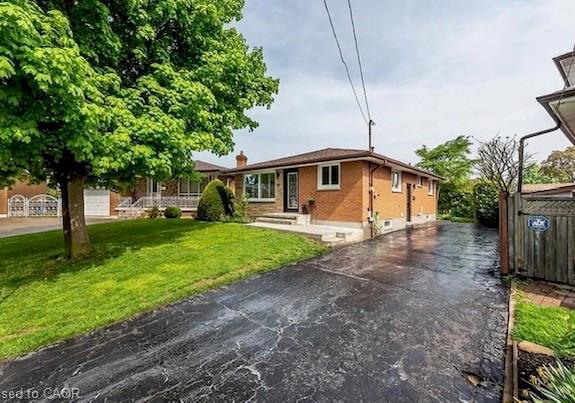 10-sandlyn-court-hamilton-ontario-40831075