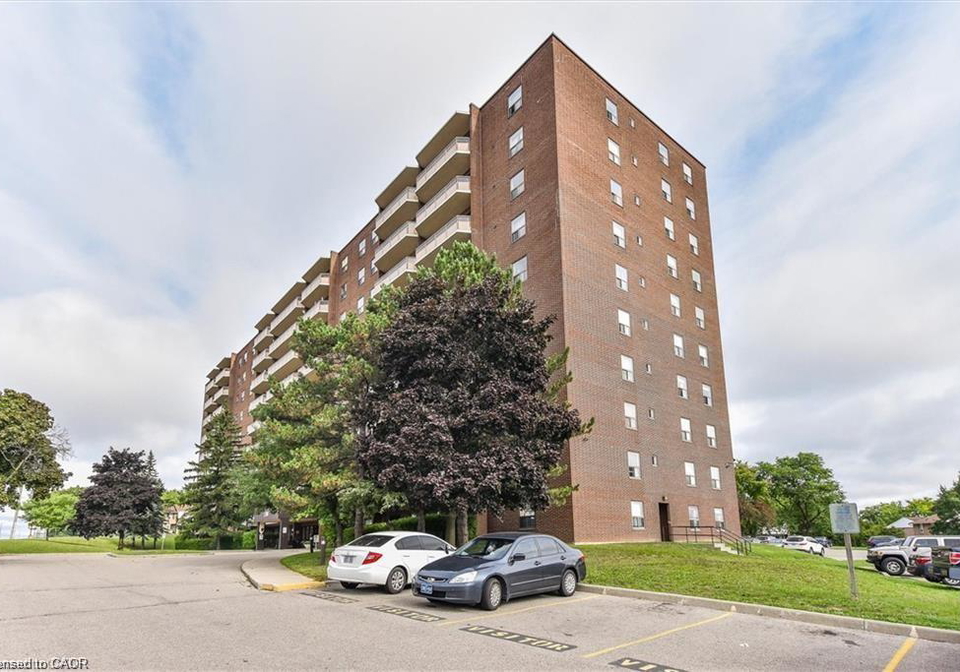 1100-courtland-avenue-e-kitchener-ontario-40831090