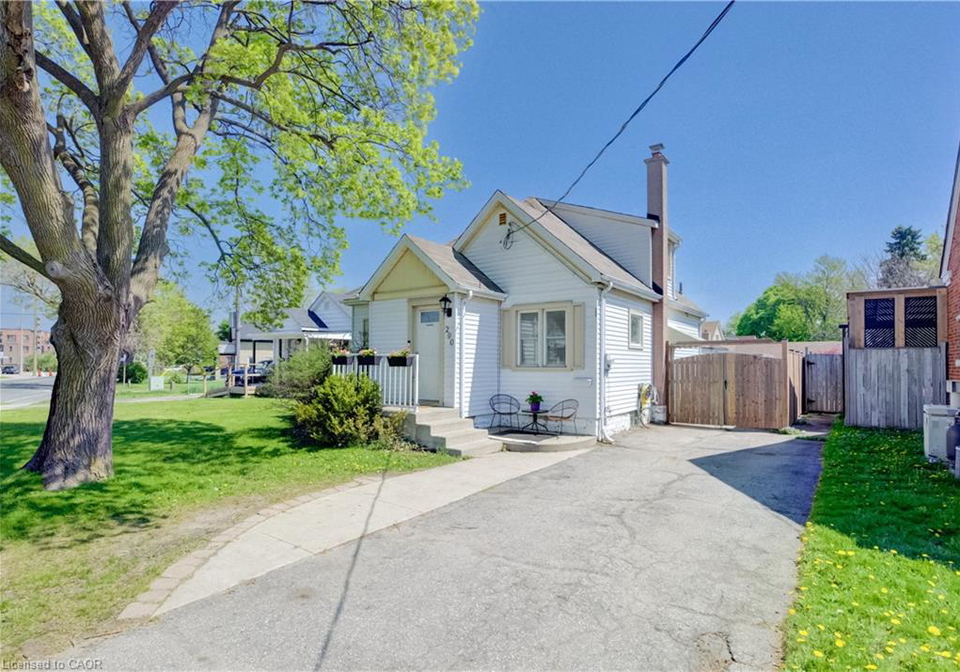 290-lancaster-street-w-kitchener-ontario-40831174