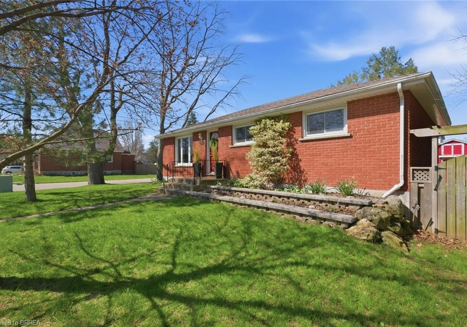 36-hamilton-avenue-brantford-ontario-40831194
