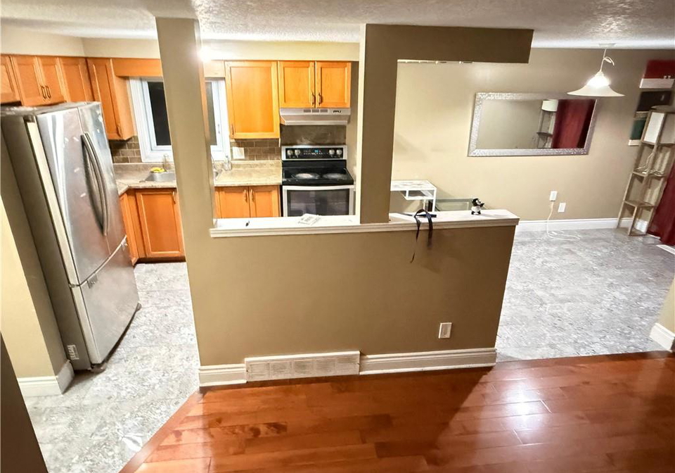 1126-copper-leaf-crescent-kitchener-ontario-40831241