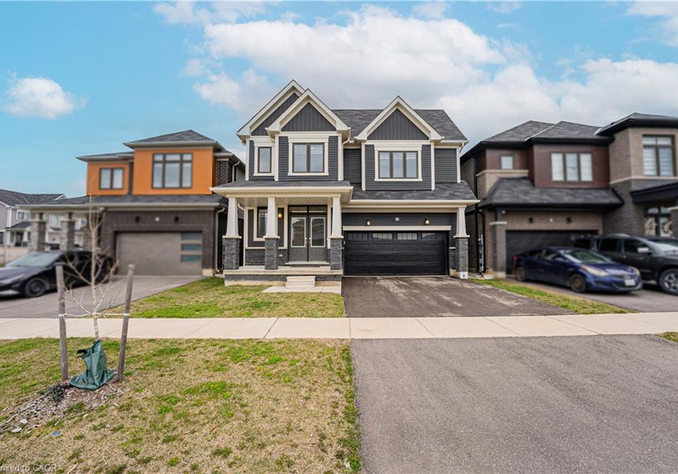 22-oaktree-drive-caledonia-ontario-40831251