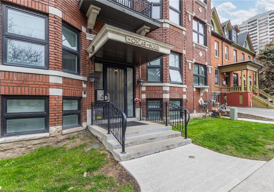 27-bold-street-hamilton-ontario-40831264