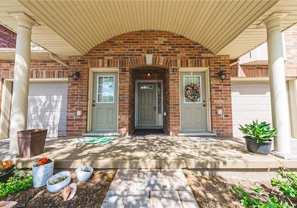 4045-upper-middle-road-burlington-ontario-40831296
