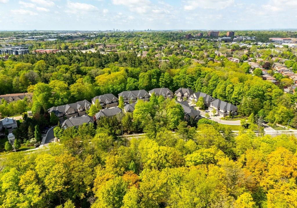 2000-the-collegeway-mississauga-ontario-40831298