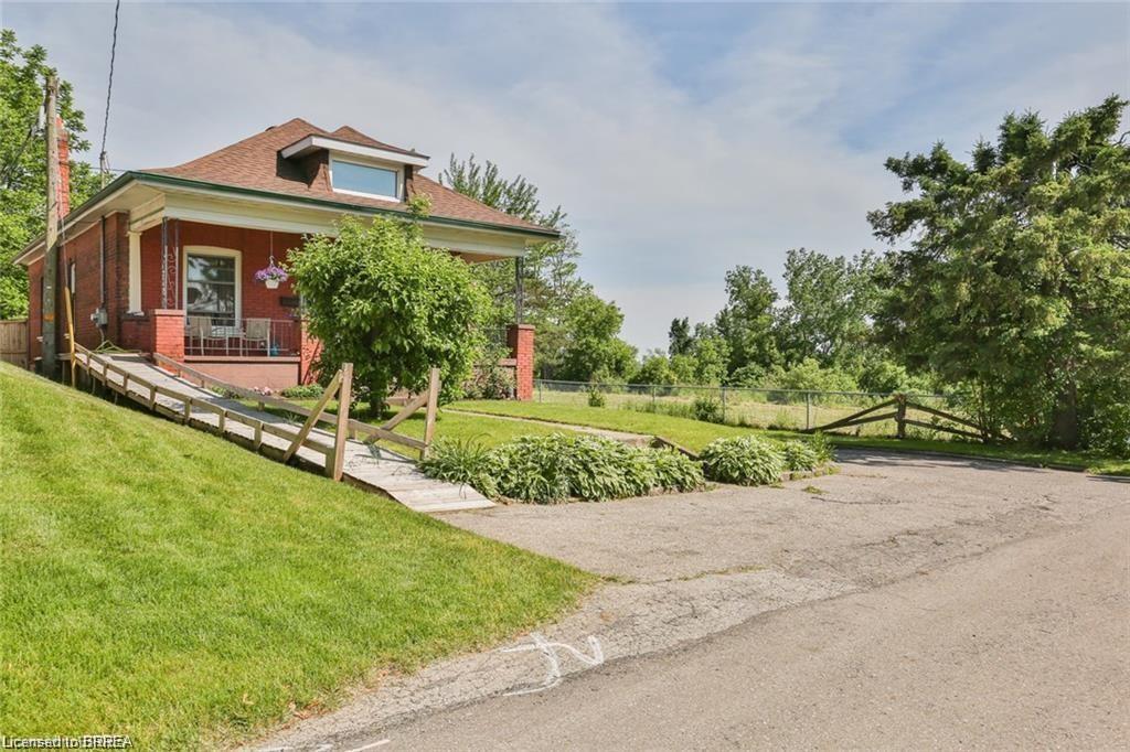 5-cloverdale-avenue-brantford-ontario-40831328