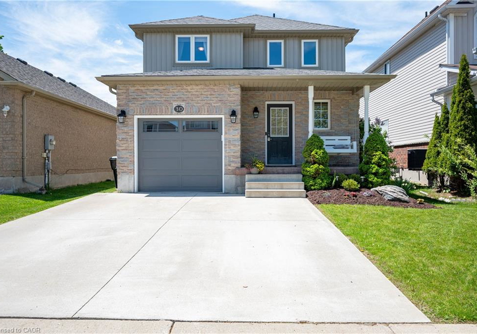 30-robb-road-elmira-ontario-40831333