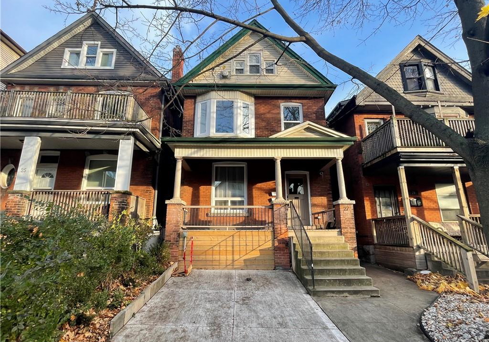 27-strathcona-avenue-s-hamilton-ontario-40831351