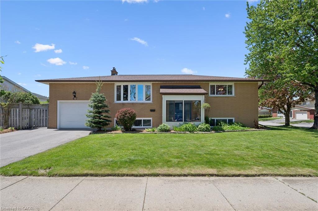 47-oakhurst-crescent-kitchener-ontario-40831386
