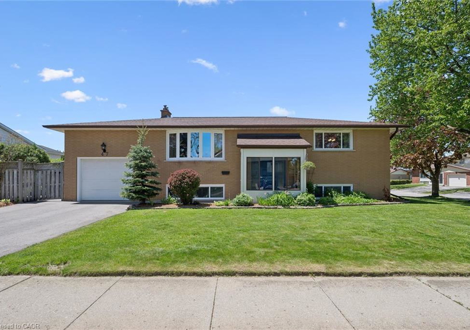 47-oakhurst-crescent-kitchener-ontario-40831386